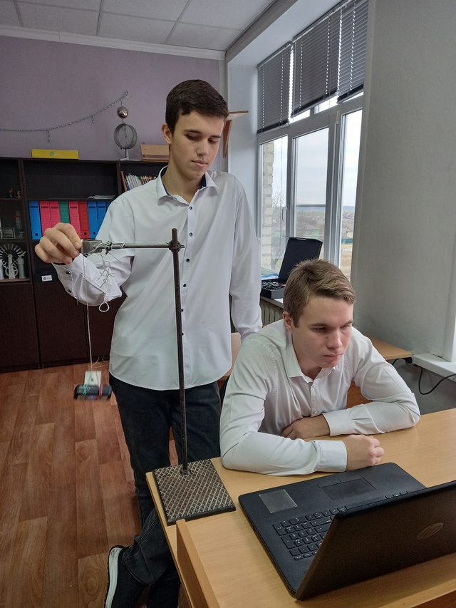 Исследовательская работа &amp;quot;Измерение ускорения свободного падения&amp;quot;.